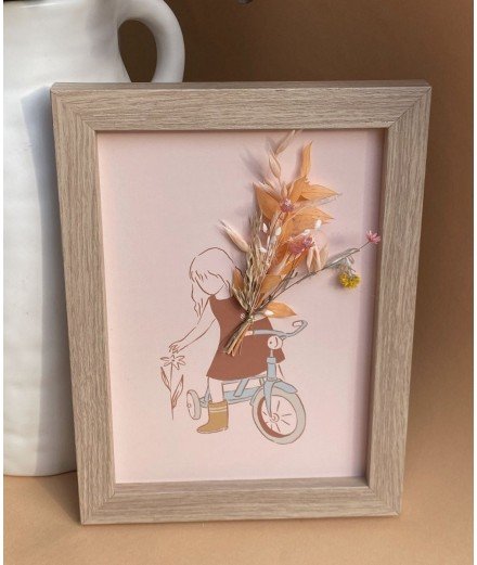 Cadre avec carte illustrée et fleurs séchées - Fille à bicyclette
