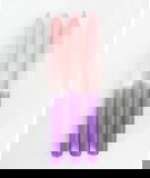 Chandelle dégradé violet et rose Namaste réalisée avec de la cire vegan.