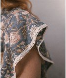 Blouse bohème Daphné Indigo en voile de coton de la marque française Bonheur du Jour