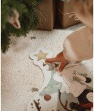 Puzzle géant en forme de sapin de Noël de la marque Little Dutch