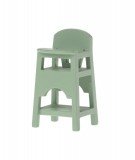 Petite chaise haute en bois couleur vert menthe de la marque Maileg. Adaptée pour les bébés souris Maileg.