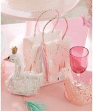 8 sacs cadeaux sur le thème Princesse. Parfaits pour offrir des friandises aux petits invités après un anniversaire