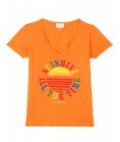 T-shirt Summer couleur Orange de la marque La Petite Etoile. 100% coton. Coupe droite et col V. Fabriqué en Italie