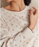 Sweatshirt en tissu éponge écru avec de jolies petites Cerises en motif. Fabriqué au Portugal par la marque Emile & Ida