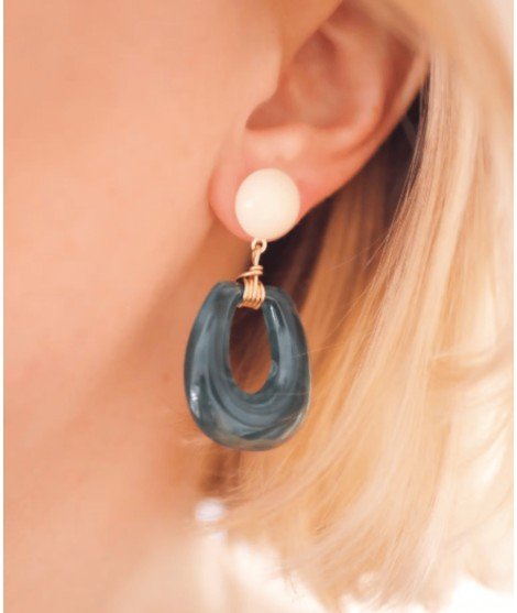 Boucles d'oreilles Talia bleues de la marque française Azeria