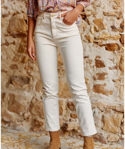 Jeans modèle Brieg coloris crème de la marque française La Petite Etoile