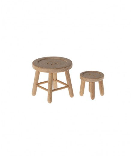 Ensemble table et tabouret en bois de la marque Maileg