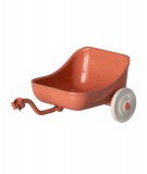 Chariot pour tricycle corail de la marque danoise Maileg