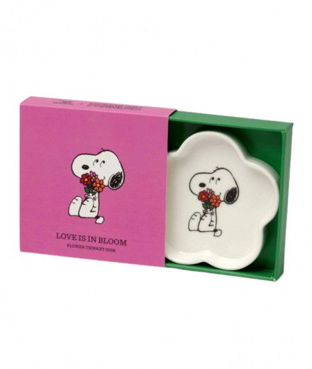 Coupelle en porcelaine Snoopy tenant un bouquet de fleurs.