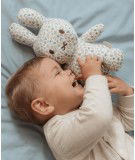 Peluche Miffy Lucky Leaves de la marque Little Dutch. Dimensions : 20 cm