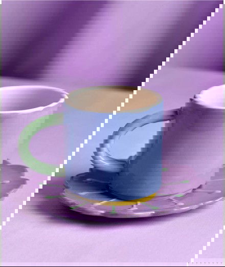 Ensemble Tasse et soucoupe Fleur de framboisier réalisé en céramique